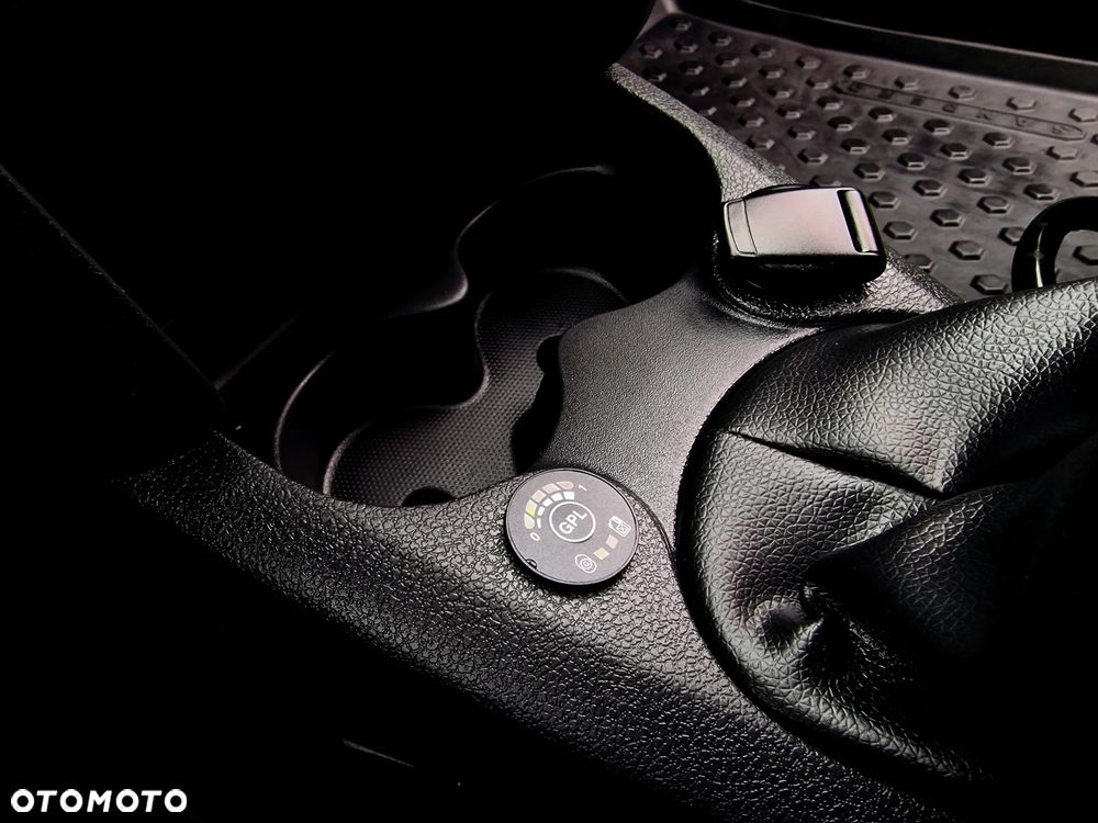 Dacia Sandero Stepway 0.9 TCe Laureate S&S - 24