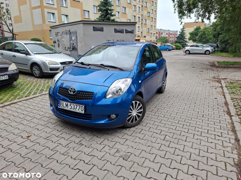 Toyota Yaris 1.3 VVT-i Multi Mode Sol - 1
