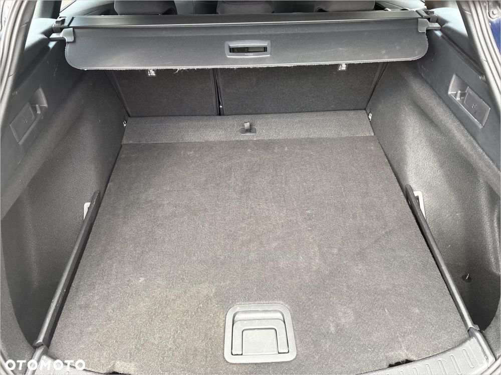 Toyota Corolla 1.8 Hybrid Comfort - 14