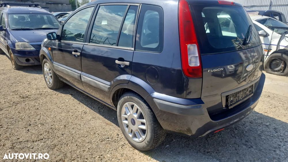 Dezmembram Ford Fusion an 2008 motor 1.4 Tdci - 10