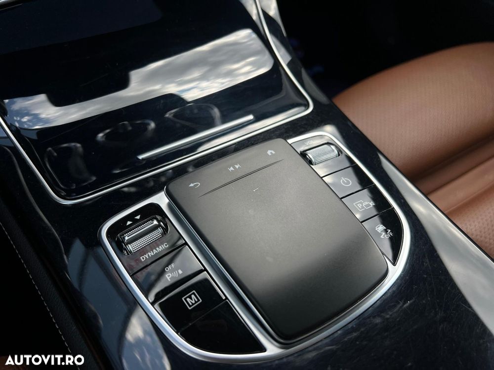Mercedes-Benz GLC - 16