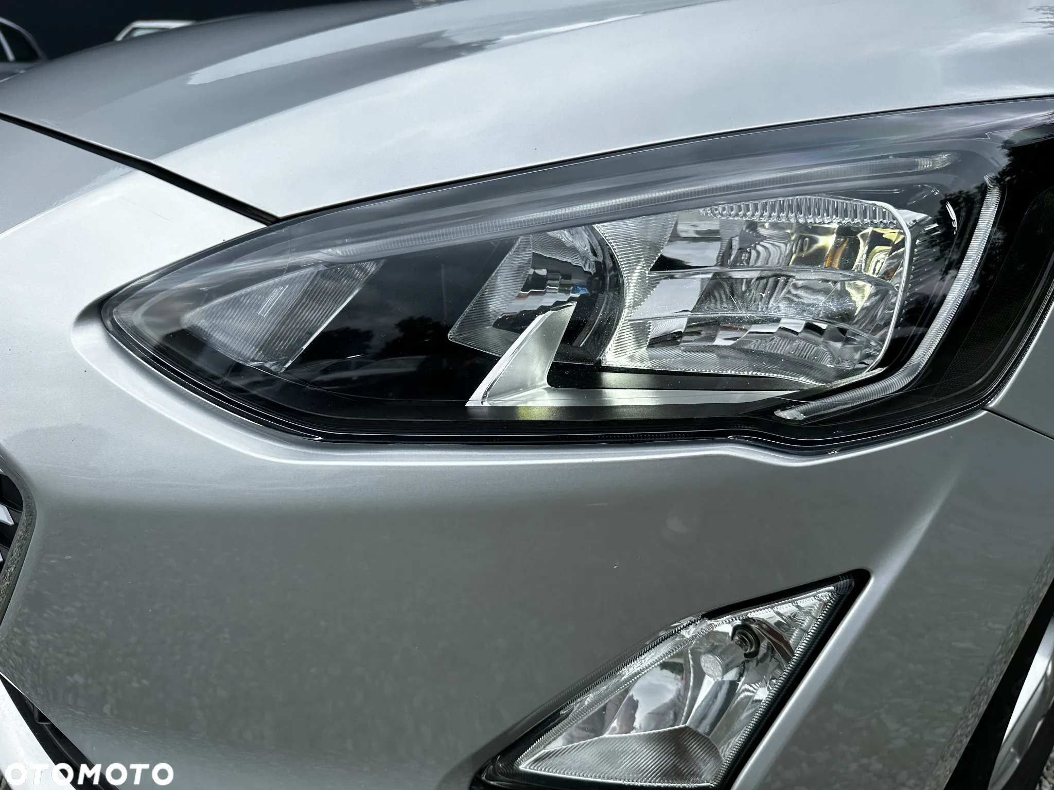 Ford Focus 1.0 EcoBoost Connected - 9
