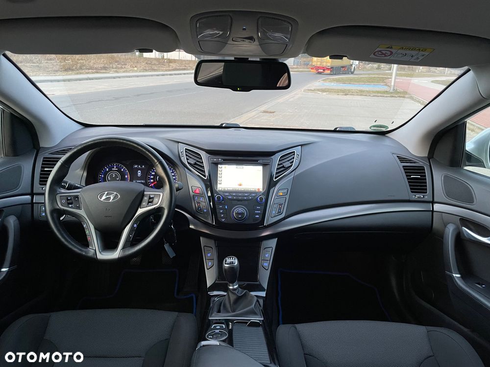 Hyundai i40 1.7 CRDi Comfort - 19