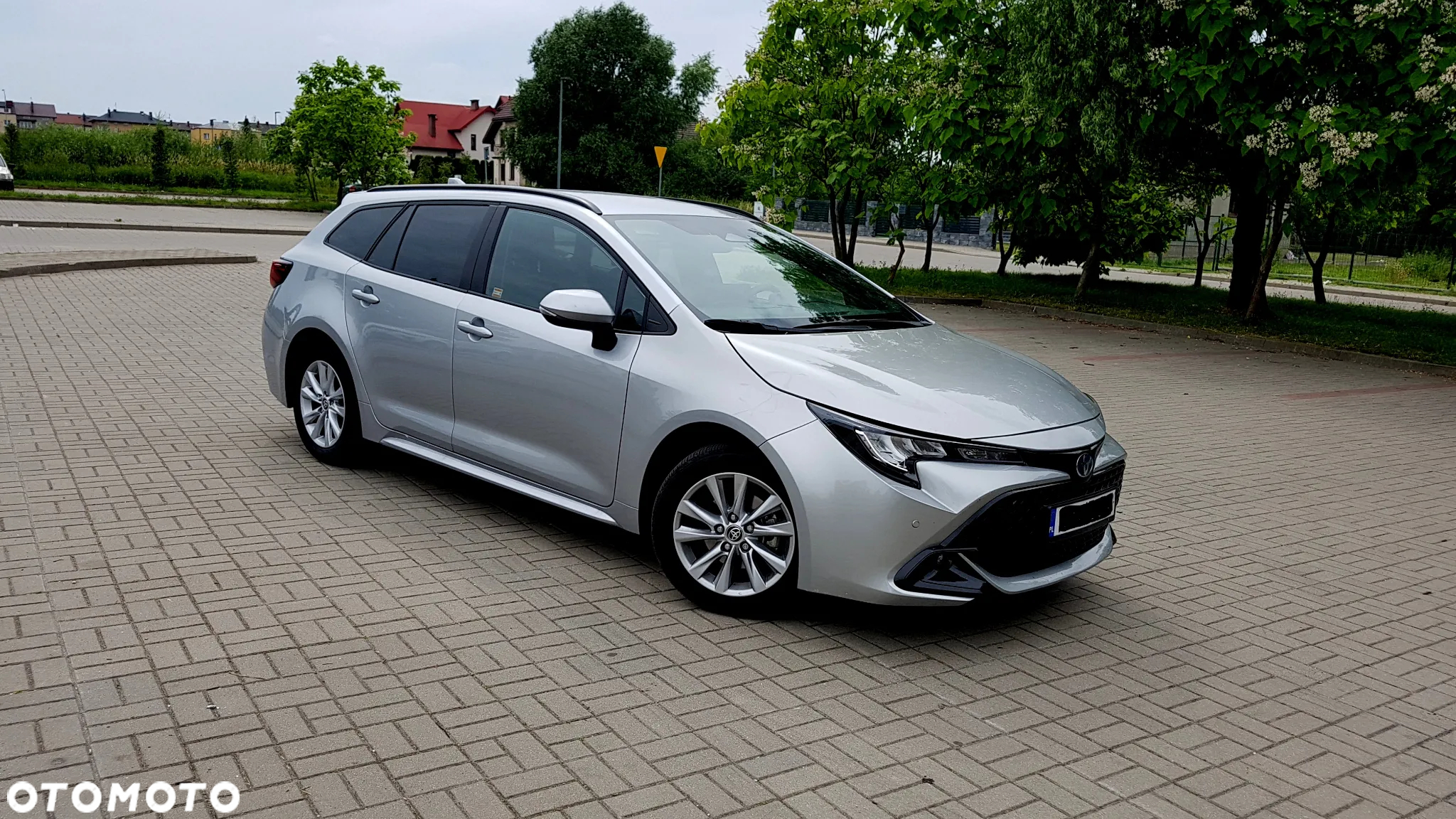 Toyota Corolla 1.8 Hybrid Comfort - 23