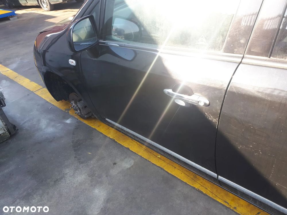 KIA CARENS III 06-11 2.0 CRDI D4EA OSŁONA PRZECIWSŁONECZNA PRAWA LEWA - 11