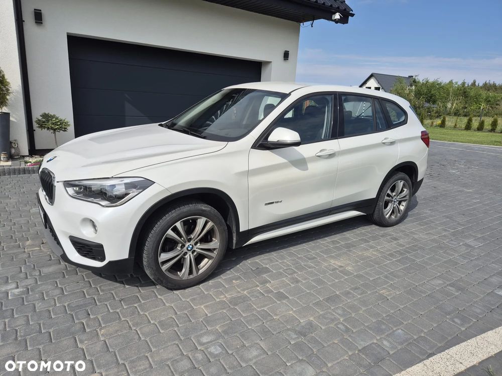 BMW X1 sDrive18d - 11