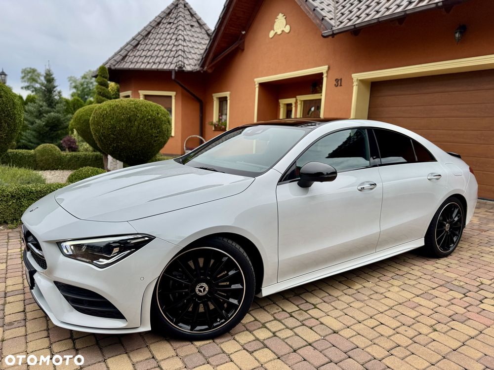 Mercedes-Benz CLA 250 4-Matic Edition 1 7G-DCT - 2