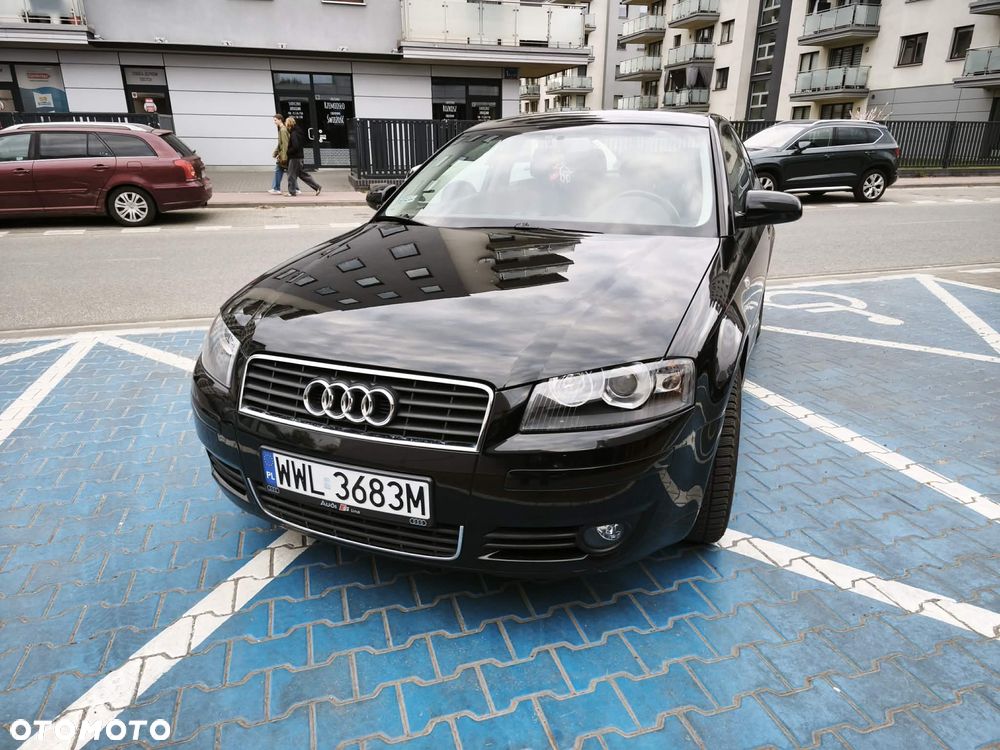 Audi A3 3-drzwiowe 1.6 Ambiente - 1