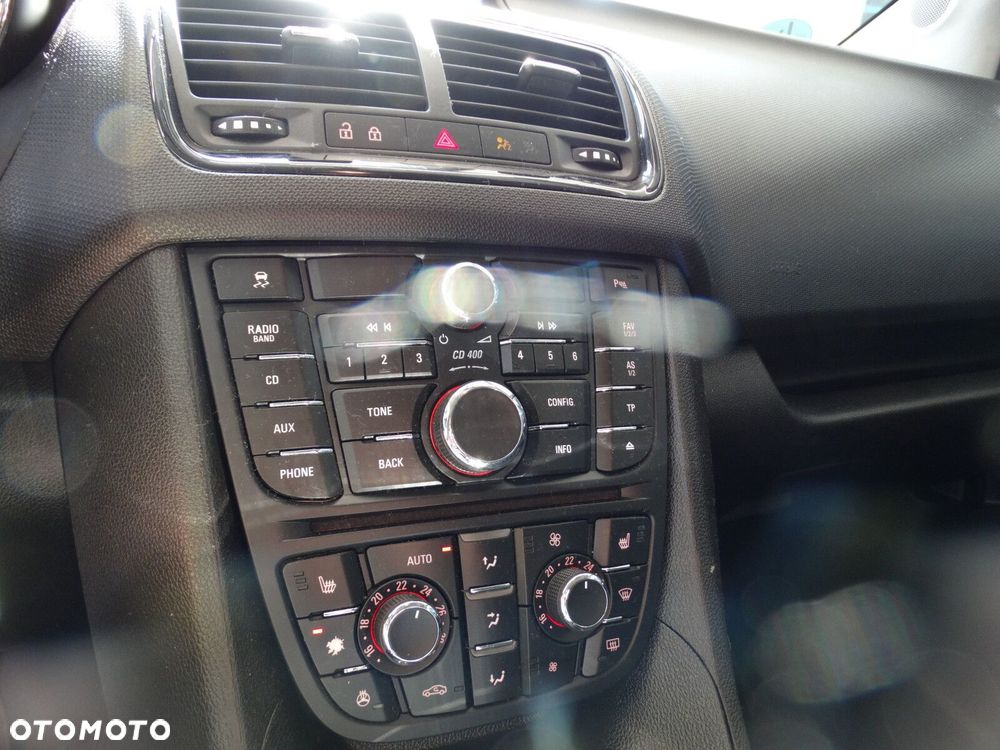 Opel Meriva - 23
