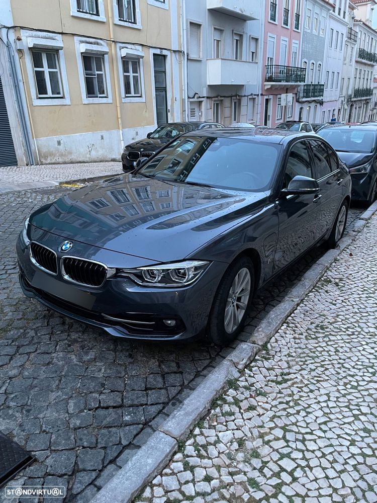 BMW 330 e iPerformance - 1