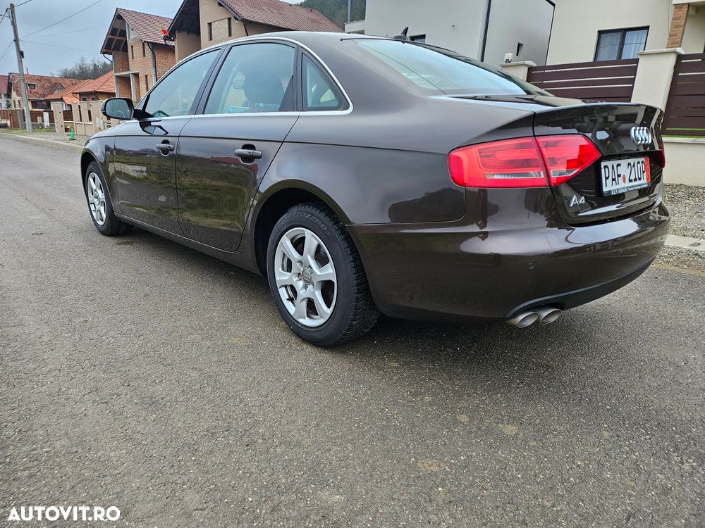 Audi A4 2.0 TDI DPF Attraction - 4