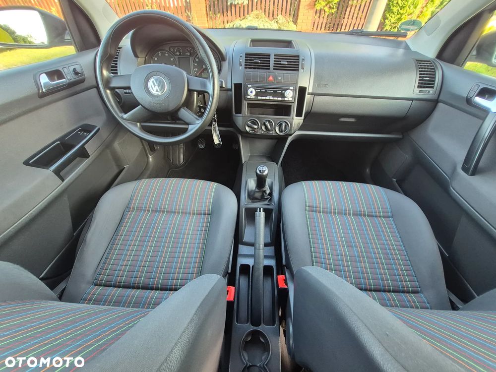 Volkswagen Polo 1.4 Trendline - 19