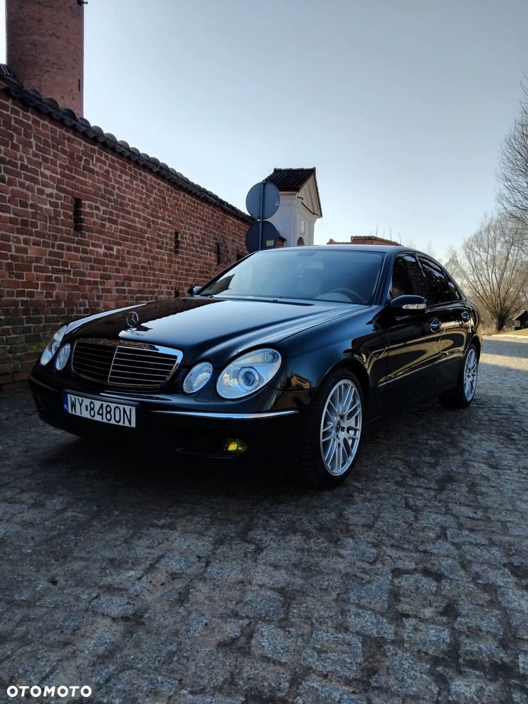 Mercedes-Benz Klasa E 500 7G-TRONIC Elegance - 14