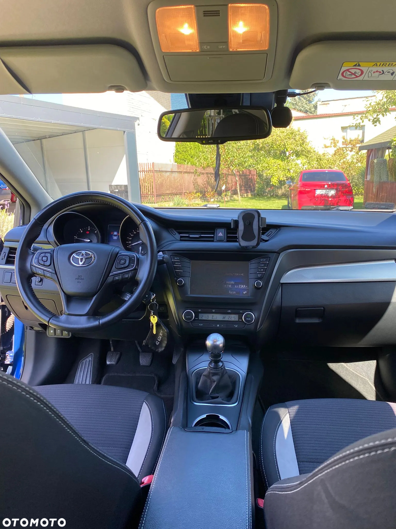 Toyota Avensis 2.0 D-4D Premium - 15