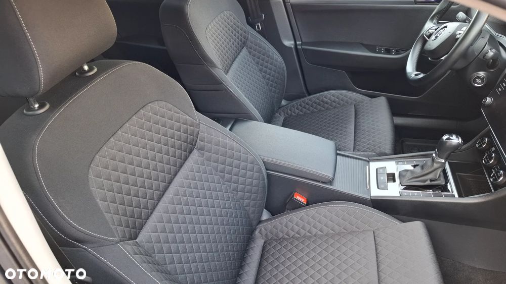 Skoda Superb 2.0 TDI SCR Sportline DSG - 12