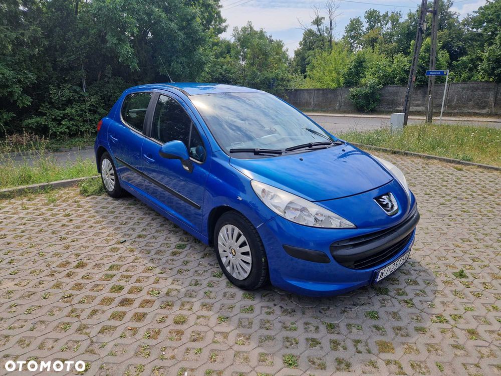 Peugeot 207 - 2
