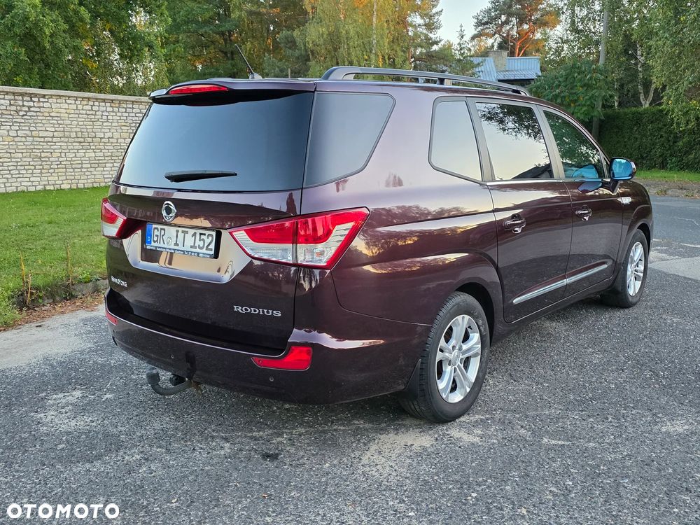 SsangYong/KGM Rodius 2.2 e-XDi220 Turismo - 21
