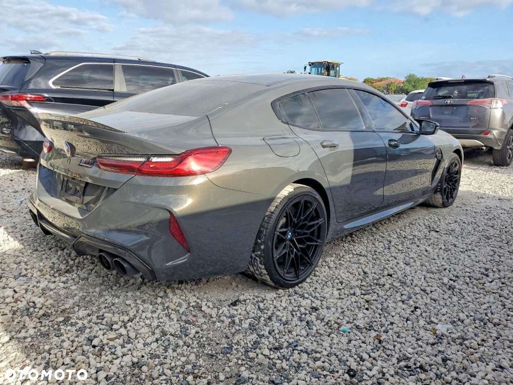 BMW M8 - 4