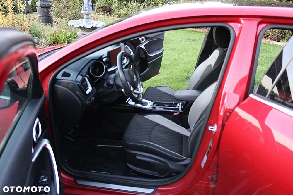 Kia ProCeed 1.4 T-GDI GT Line DCT - 14