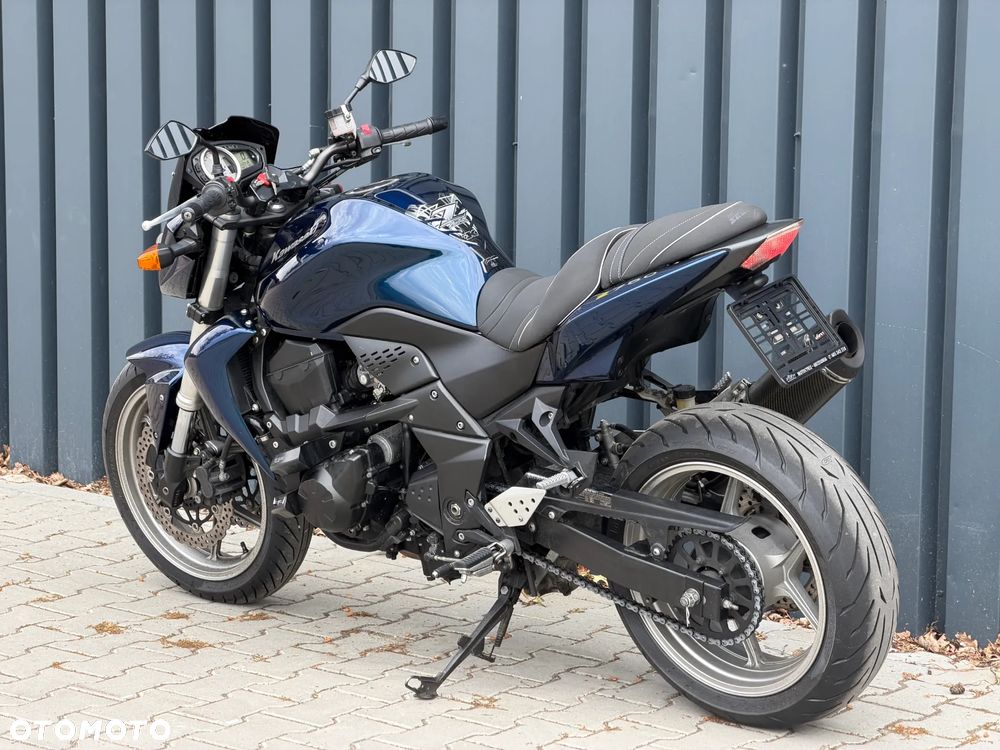 Kawasaki Z - 6