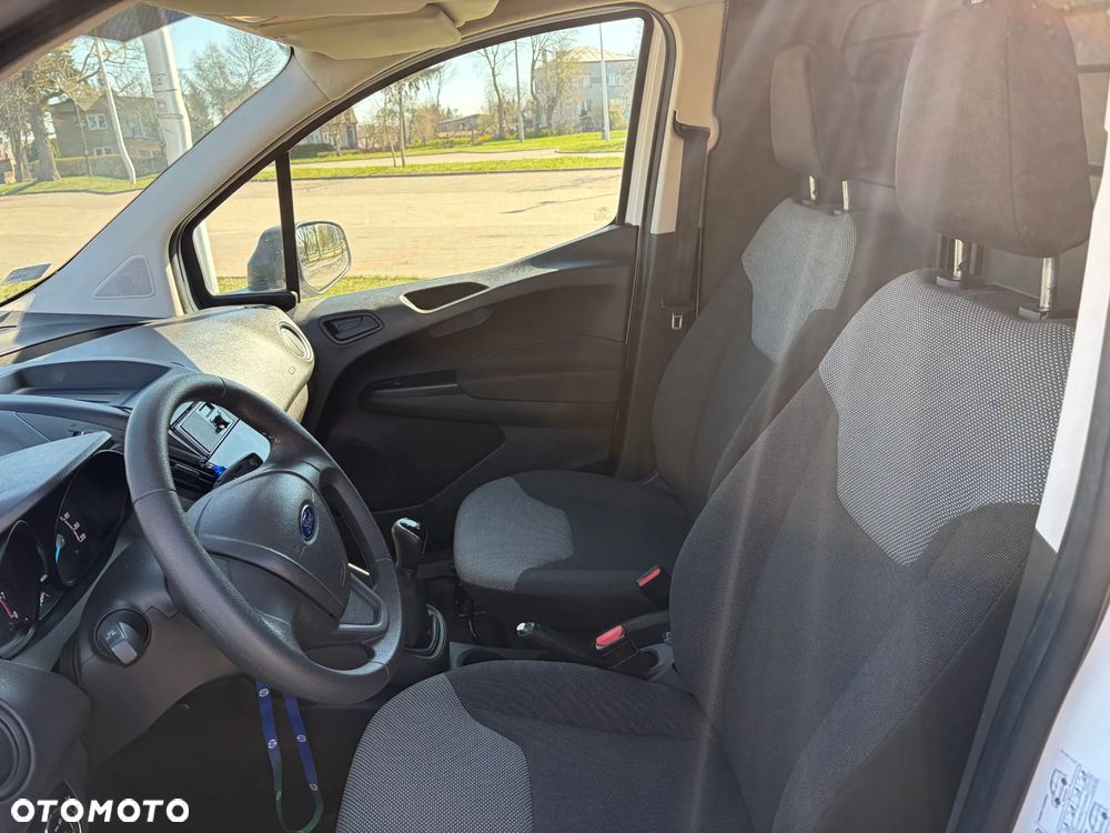 Ford Transit Courier Trend - 10