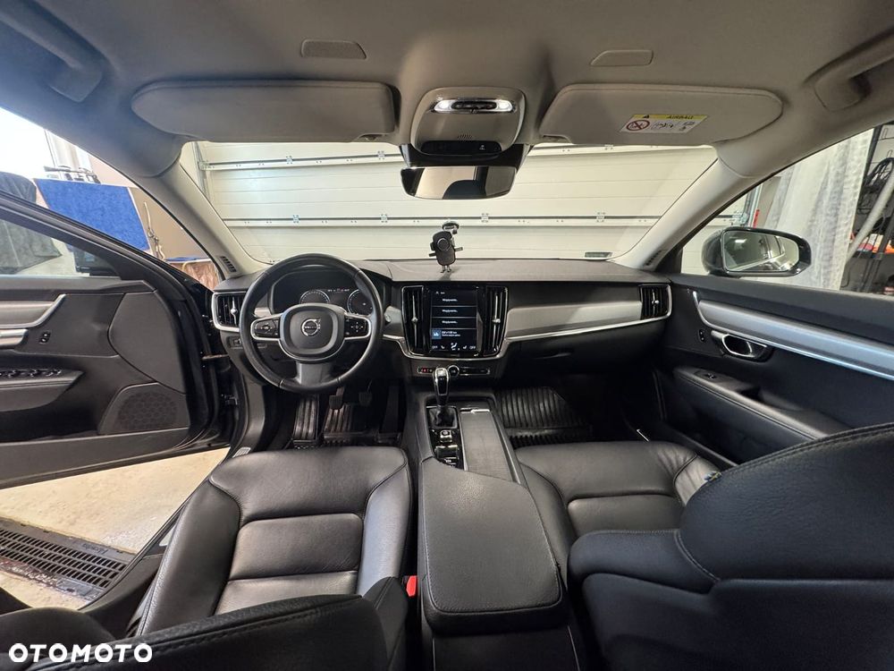 Volvo V90 - 10