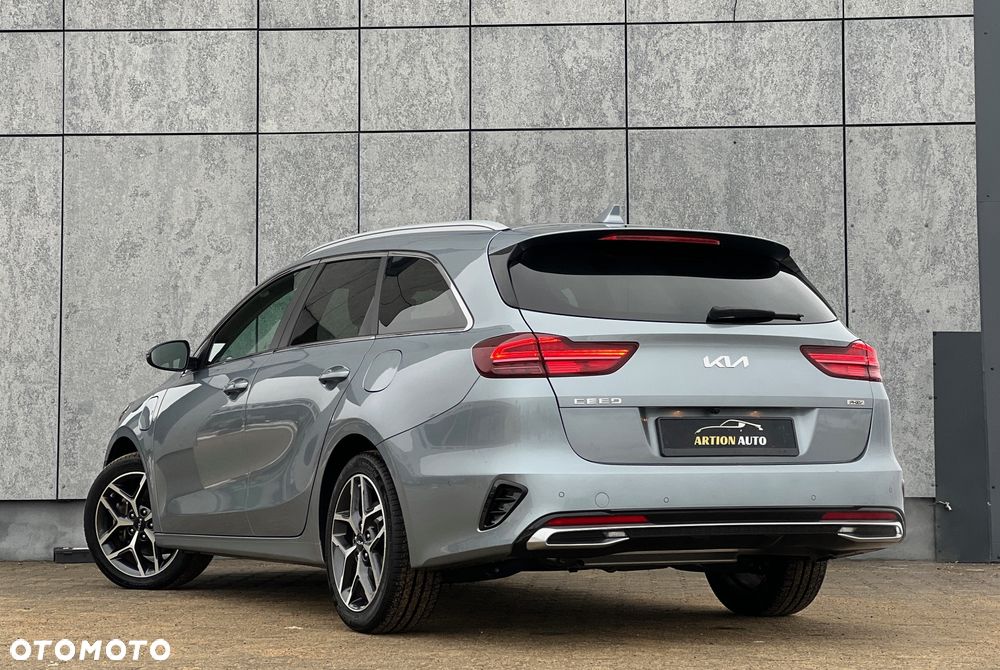 Kia Ceed 1.6 GDI DCT OPF Platinum Edition - 15