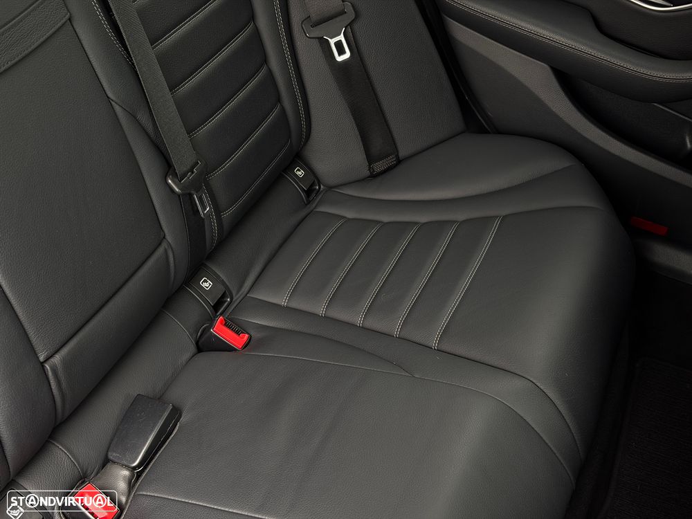 Mercedes-Benz C 350 e T 7G-TRONIC Avantgarde - 42