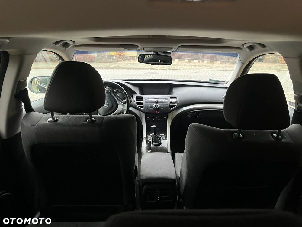 Honda Accord 2.0 Executive - 10