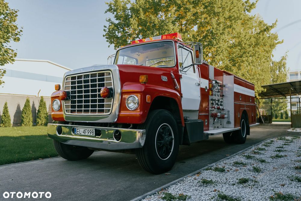 Ford F9000