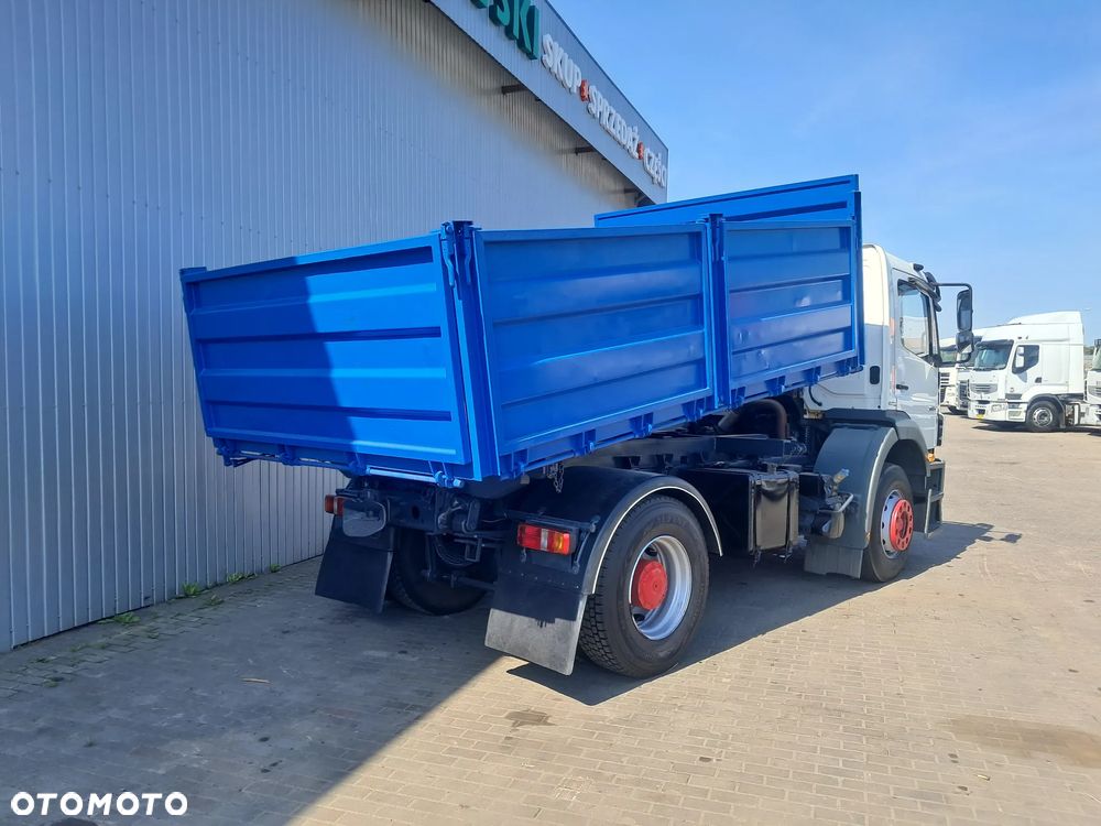 Mercedes-Benz AXOR 1824 - 4