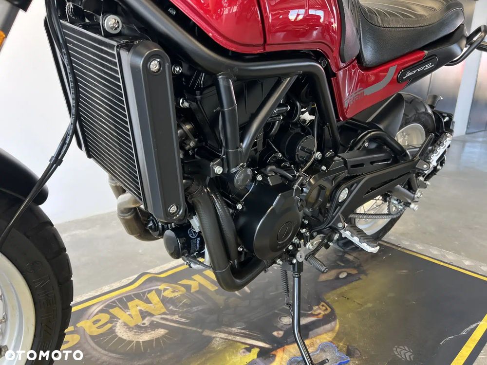 Benelli Leoncino Trail - 12