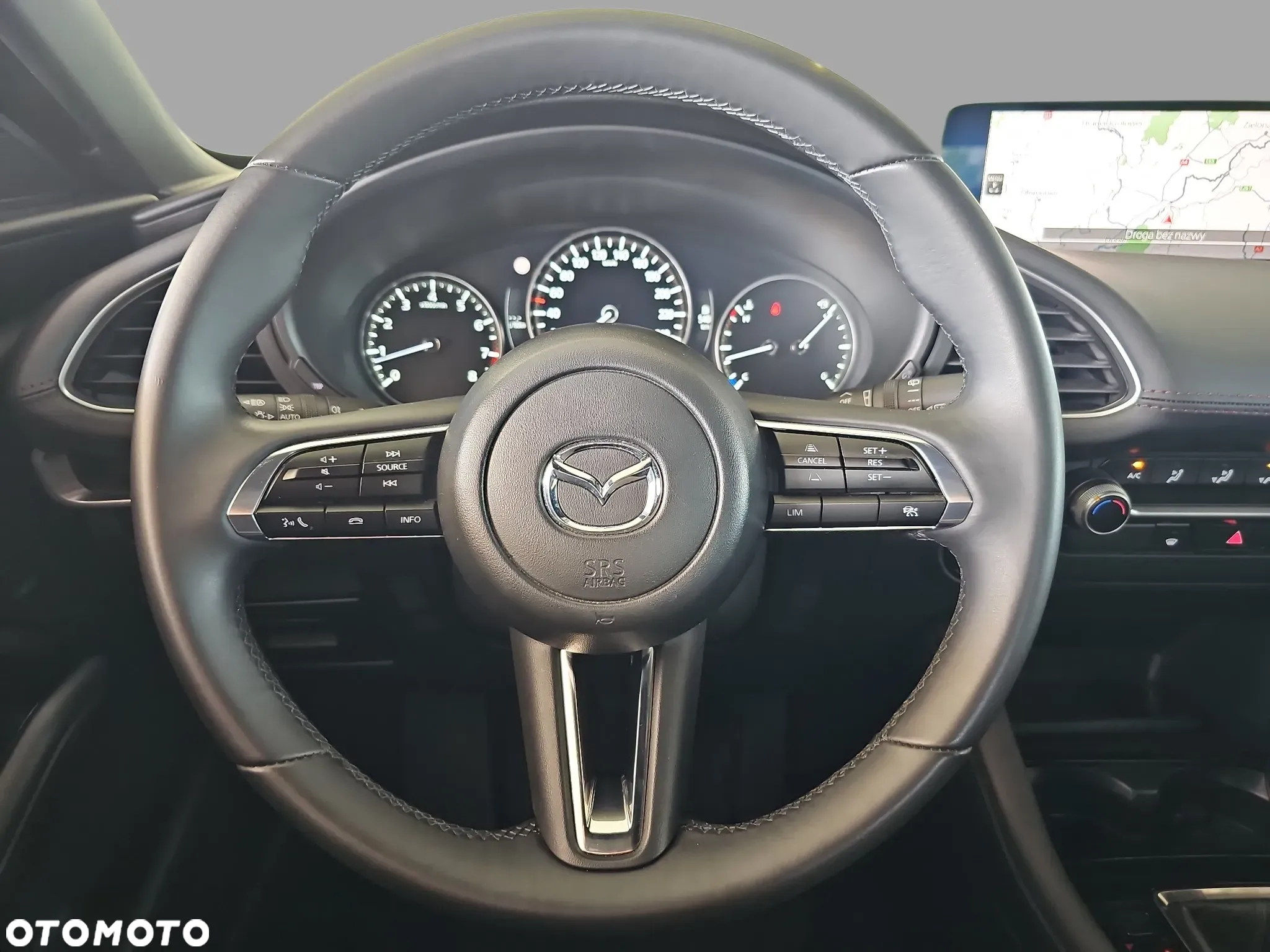 Mazda 3 - 16