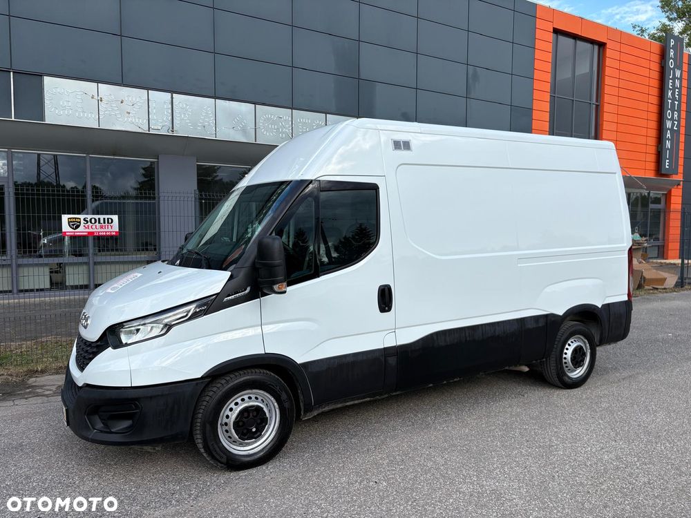 Iveco Iveco Daily 35S160, 2.3 160KM, L2H2, LED, HiMatic, Bardzo zadbane - 1