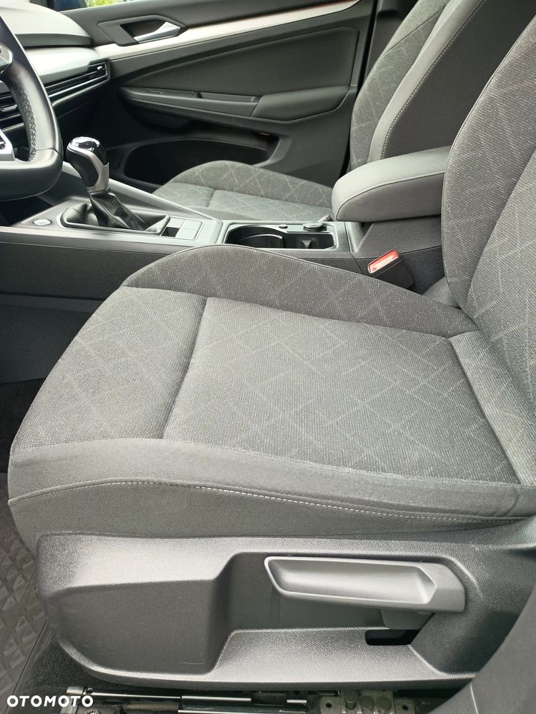 Volkswagen Golf VIII 1.5 TSI EVO Life - 14