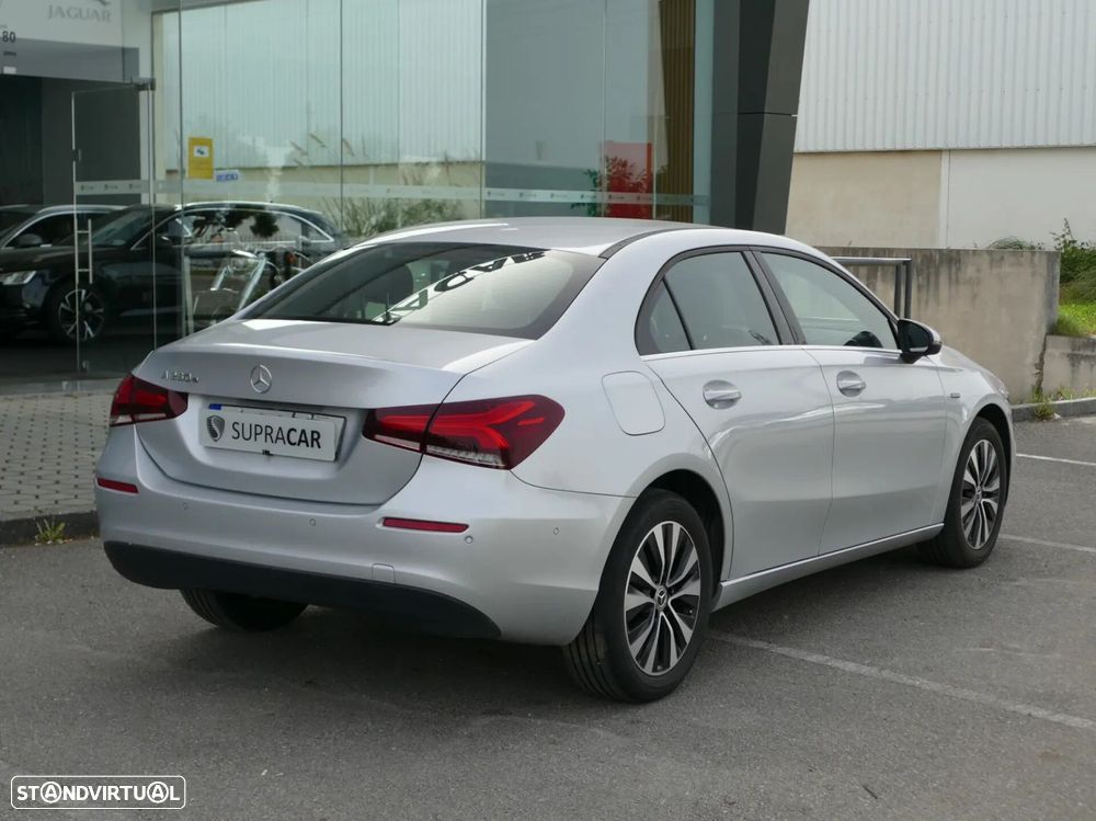 Mercedes-Benz A 250 Limousine e Style Plus - 5