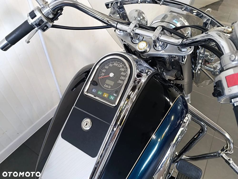 Suzuki VL 1500 Intruder LC - Boulevard C90 - 22