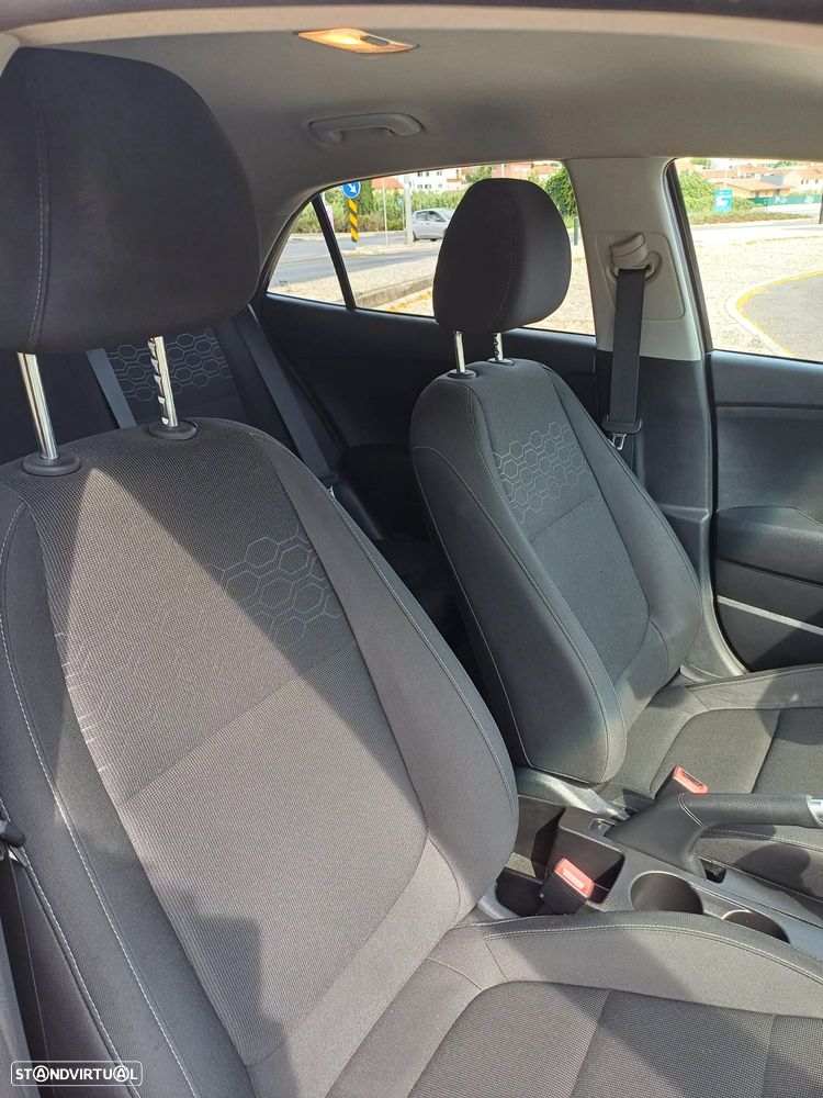 Kia Rio 1.2 CVVT LX - 11