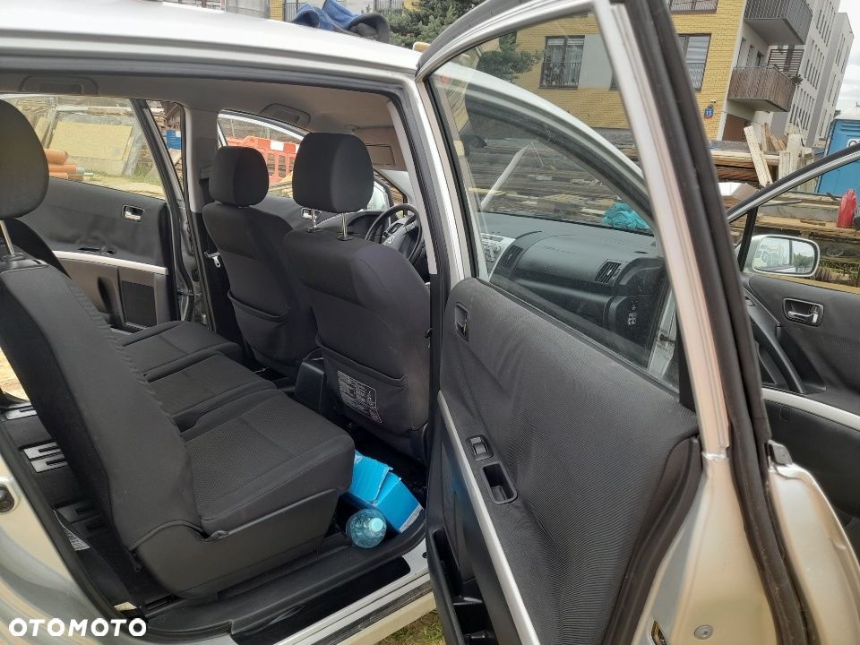 Toyota Corolla Verso 1.8 Prestige 7os - 15