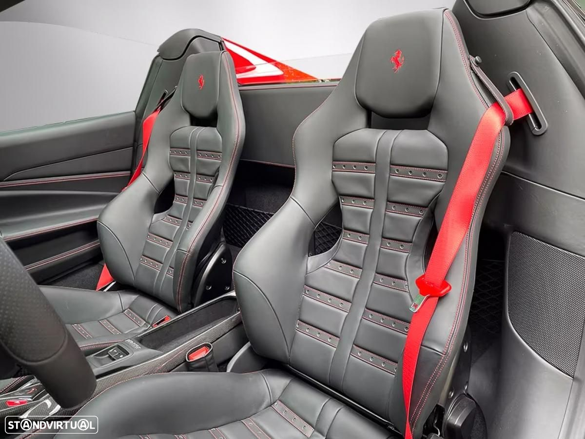 Ferrari F8 Tributo Spider - 7