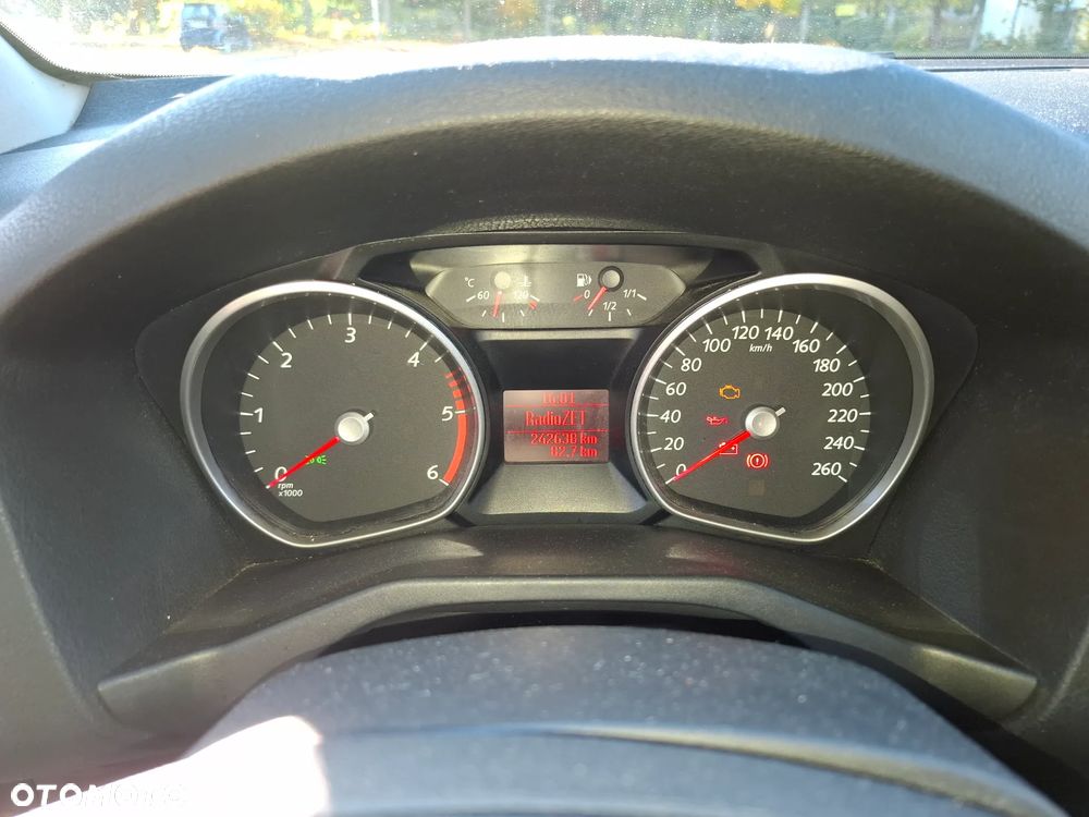 Ford Mondeo 1.8 TDCi Silver X - 11