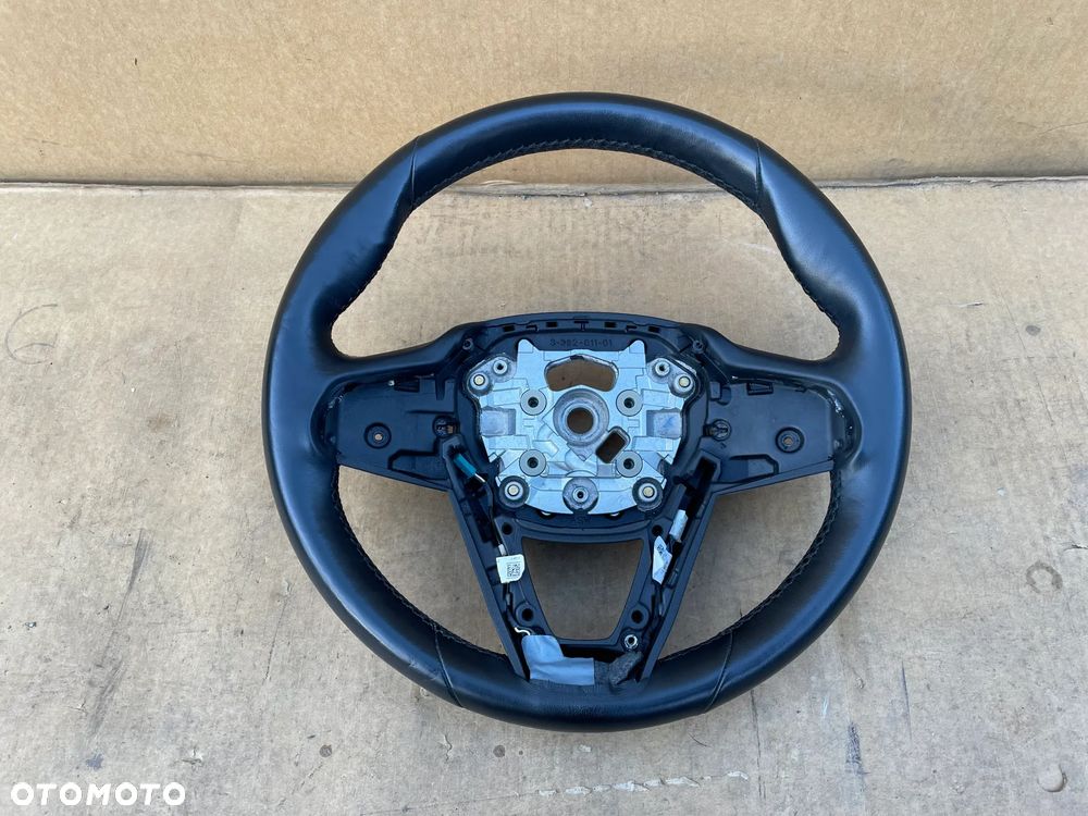 X5 G05 X6 G06 X7 G07 5 G30 G31 7 G11 G12 8 G14 G15 G16 BMW KIEROWNICA  6329732 GRZANA SKÓRA WIBRACJE ŁOPATKI - 1