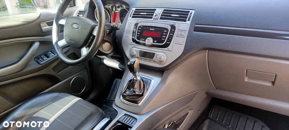 Ford Kuga - 7