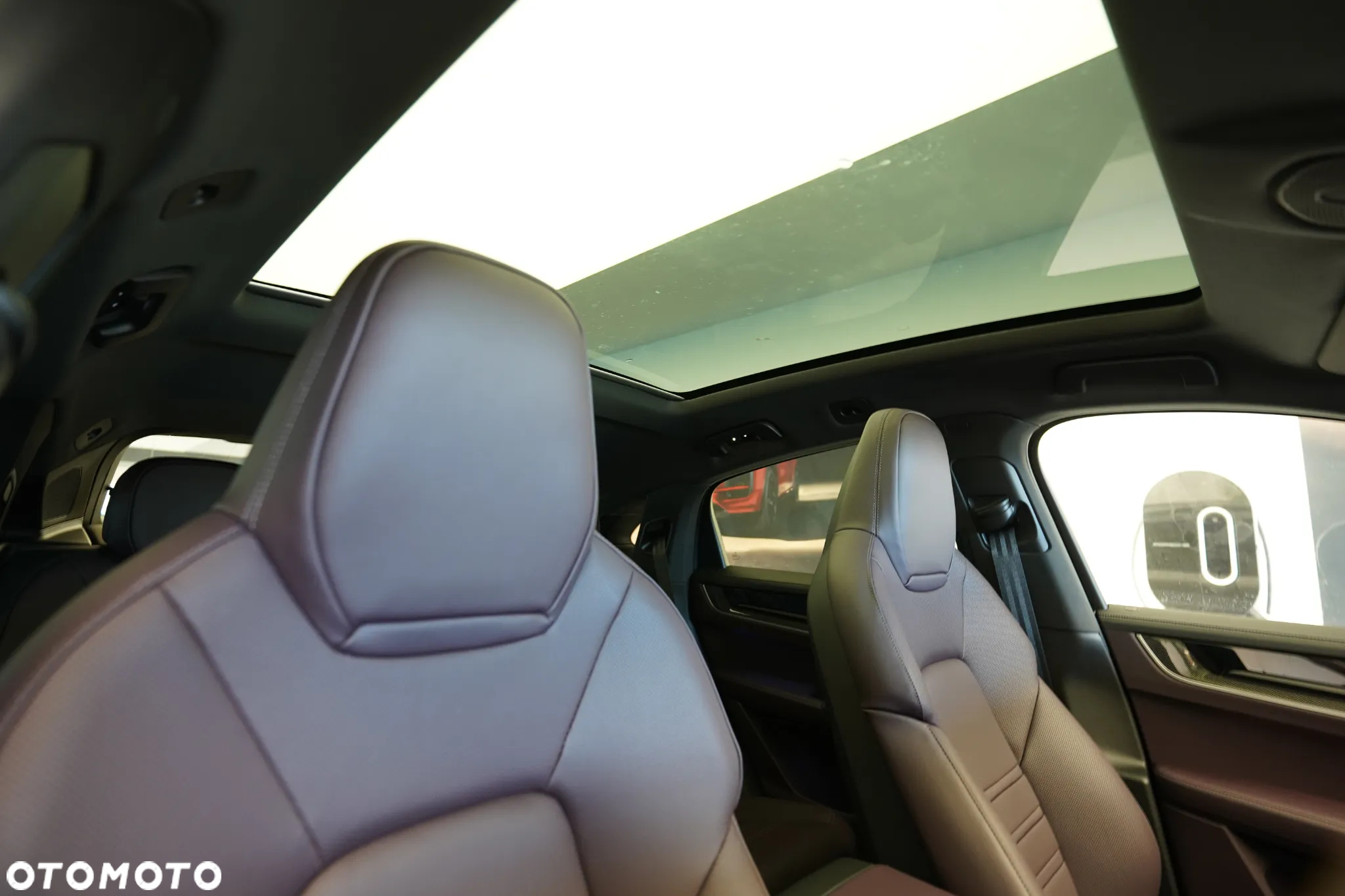 Porsche Cayenne Coupe S - 35