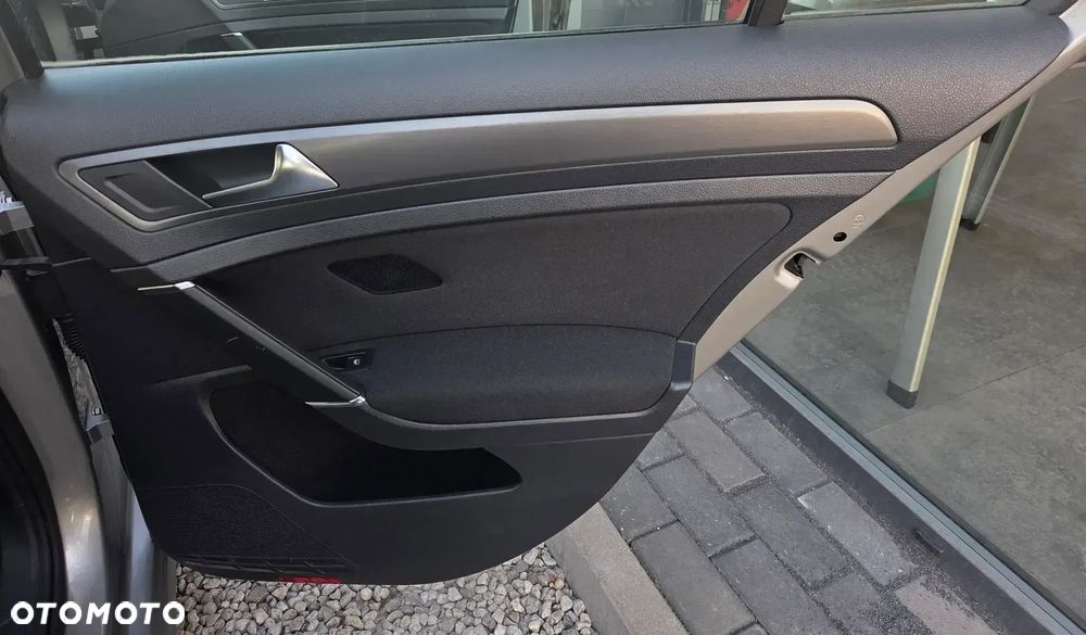 Volkswagen Golf 1.4 TSI ACT BlueMotion Technology Comfortline - 12