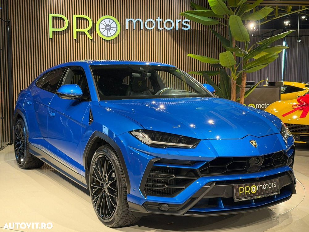 Lamborghini URUS - 14