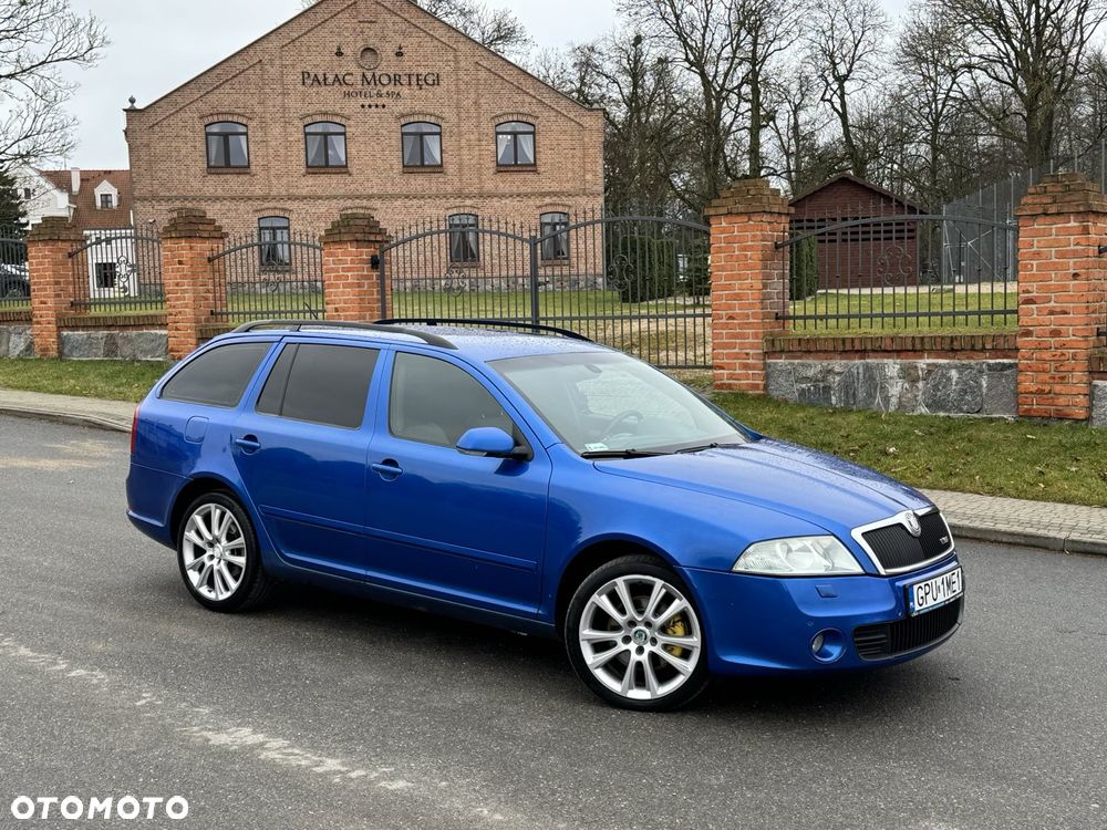 Skoda Octavia 2.0 TDI DPF RS - 35