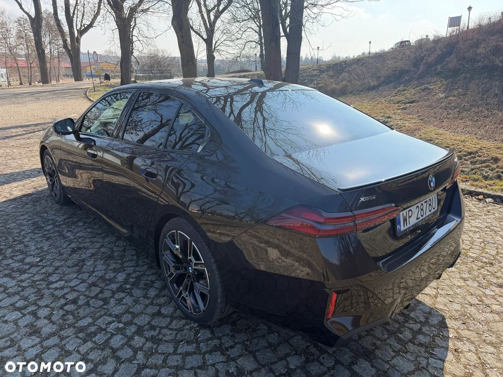 BMW Seria 5 540d xDrive mHEV M Sport - 5