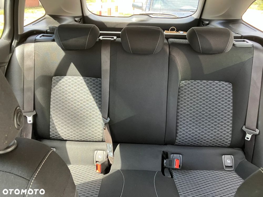 Opel Astra 1.6 CDTI Enjoy S&S - 11