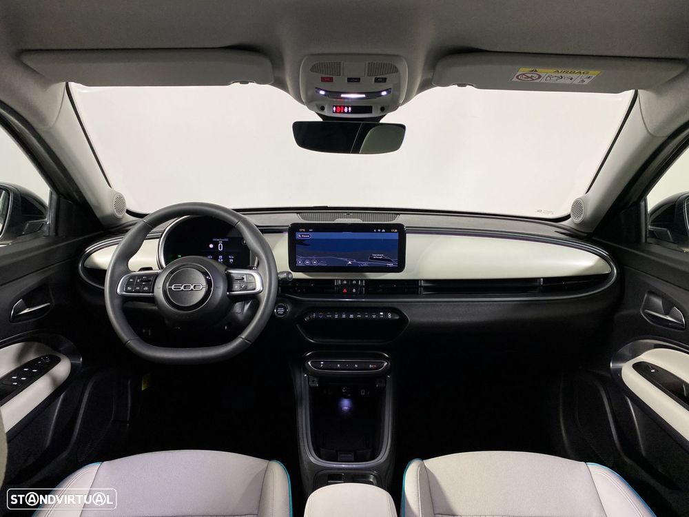 Fiat 600 HYBRID 125 Anos Edition - 18